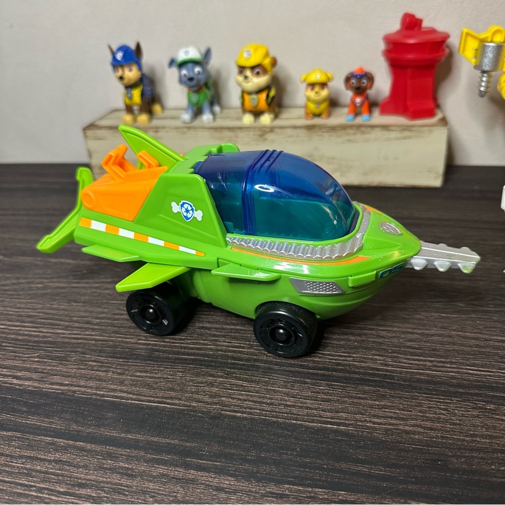 Paw Patrol Vehicles And Figuires Lot - Picture 7 of 14